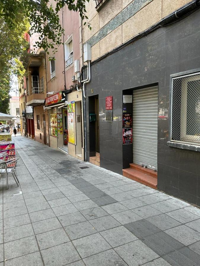 Apto Barcelona C R Apartment Santa Coloma de Gramanet Exterior foto